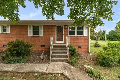 553 E Ridge Avenue, Liberty, NC 27298 - Photo 25