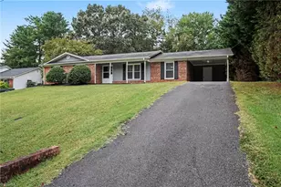 809 Merriweather Dr, King, NC 27021 - Photo 3