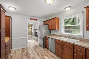 809 Merriweather Dr, King, NC 27021 - Photo 13
