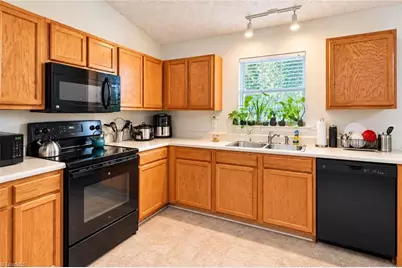 1704 Bellwick Drive, Greensboro, NC 27406 - Photo 5