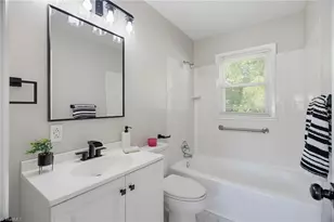1998 Freeman Mill Rd, Greensboro, NC 27406 - Photo 25