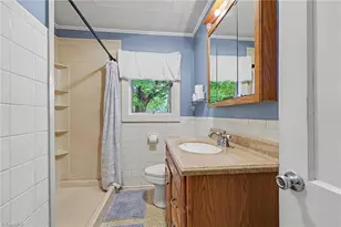 226 Pleasant Hill Dr, Elkin, NC 28621 - Photo 21
