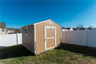 3275 Grandview Club Rd, Pfafftown, NC 27040 - Photo 29