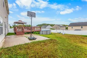 3275 Grandview Club Rd, Pfafftown, NC 27040 - Photo 19