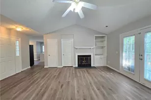 6509 River Hills Dr, Greensboro, NC 27410 - Photo 3