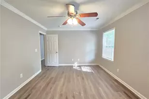 6509 River Hills Dr, Greensboro, NC 27410 - Photo 5