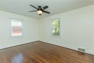 208 Avondale Dr, Lexington, NC 27295 - Photo 33