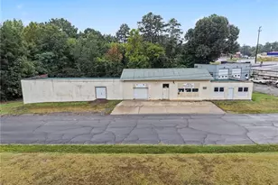 427 Gene Hairston St, Madison, NC 27025 - Photo 43