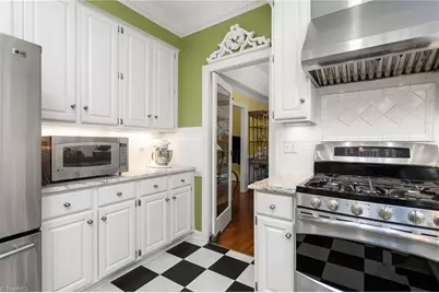 3600 Waldenbrook Road, Greensboro, NC 27407 - Photo 17
