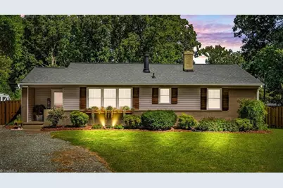 2004 Queens Court, Greensboro, NC 27408 - Photo 37
