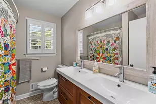 2004 Queens Ct, Greensboro, NC 27408 - Photo 11