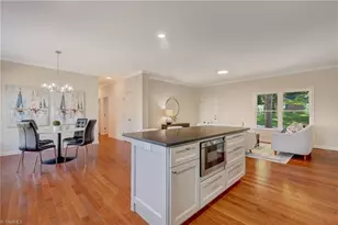 3522 Charing Cross Rd, Greensboro, NC 27455 - Photo 9