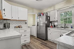 209 Timmys Ln, King, NC 27021 - Photo 7