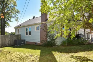 1445 Underwood Ave, Winston-Salem, NC 27105 - Photo 11