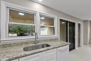 1312 Guest St, Greensboro, NC 27405 - Photo 15