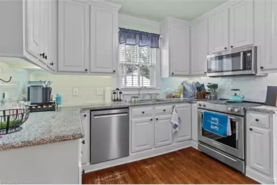 224 Grace Street, Mount Airy, NC 27030 - Photo 7