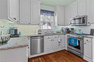 224 Grace St, Mount Airy, NC 27030 - Photo 7
