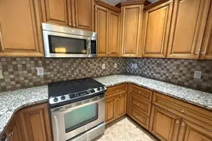 238 Lewis St, Greensboro, NC 27406 - Photo 9