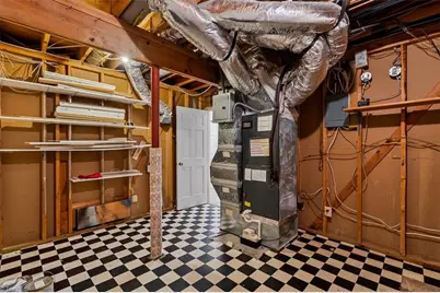 400 Fisher Park Circle #E, Greensboro, NC 27401 - Photo 25
