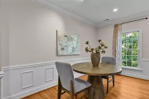 400 Fisher Park Cir, Greensboro, NC 27401 - Photo 7