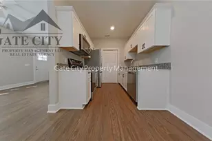 40 E 4th St, Lexington, NC 27292 - Photo 3