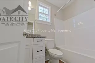 40 E 4th St, Lexington, NC 27292 - Photo 9