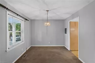 16 Piney Mountain Rd, Chapel Hill, NC 27514 - Photo 7