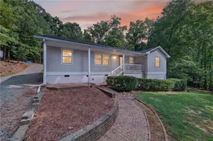 16 Piney Mountain Rd, Chapel Hill, NC 27514 - Photo 1