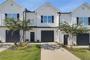 617 Pompano Dr, Greensboro, NC 27410 - Photo 1