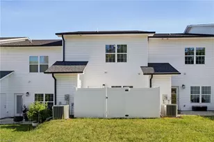 617 Pompano Dr, Greensboro, NC 27410 - Photo 25