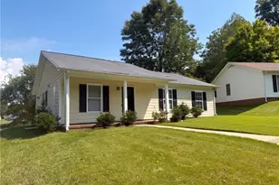 3903 Bears Creek Rd, Greensboro, NC 27406 - Photo 1