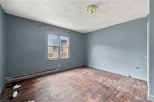 1421 Fitch St, Winston-Salem, NC 27107 - Photo 3