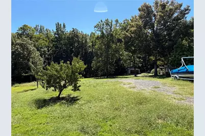 482 Franklin Drive, Wallburg, NC 27107 - Photo 3