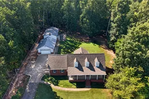 1512 Oak Ridge Rd, Kernersville, NC 27284 - Photo 1