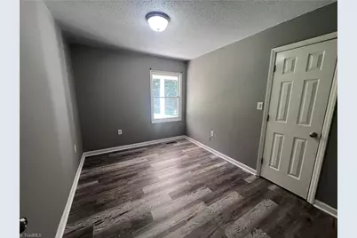5060 Cherrywood Road, Randleman, NC 27317 - Photo 9