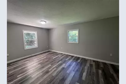 5060 Cherrywood Road, Randleman, NC 27317 - Photo 5