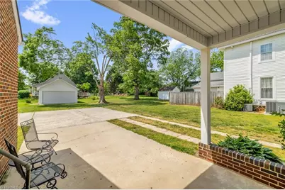 318 S Fayetteville Street, Liberty, NC 27298 - Photo 5