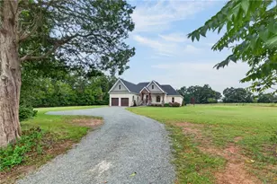 2979 Spanish Oak Hill Rd, Snow Camp, NC 27349 - Photo 3