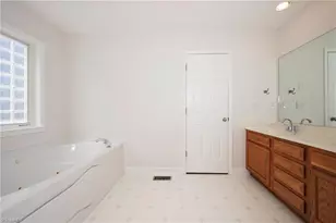 175 Millers Crossing Ct, Winston-Salem, NC 27103 - Photo 29