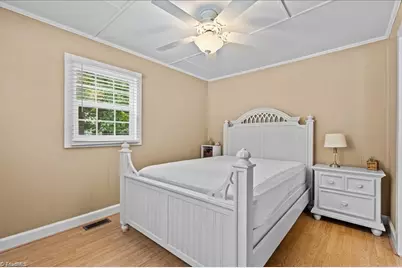 718 Lake Drive 9, Lexington, NC 27292 - Photo 15