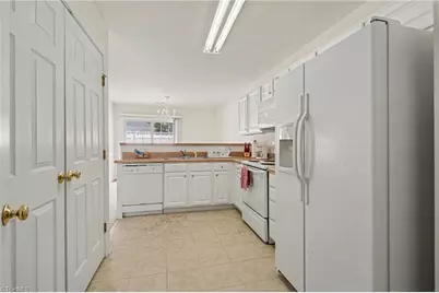 6001 Holland Park Lane, High Point, NC 27265 - Photo 17