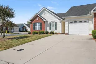 6001 Holland Park Ln, High Point, NC 27265 - Photo 7