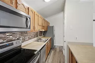 3701 Cotswold Terrace, Greensboro, NC 27410 - Photo 7
