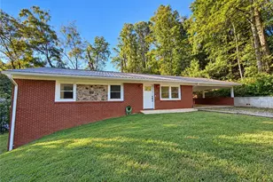 326 Prospect Dr, North Wilkesboro, NC 28659 - Photo 1