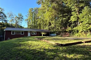 326 Prospect Dr, North Wilkesboro, NC 28659 - Photo 3