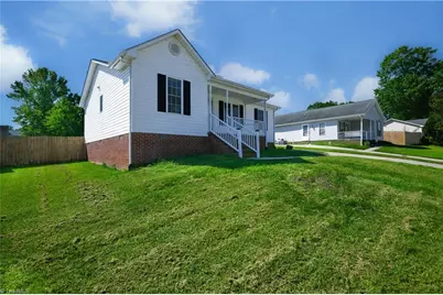 113 Justin Court, Burlington, NC 27217 - Photo 3