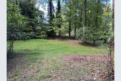 401 Dogwood Circle, High Point, NC 27260 - Photo 3