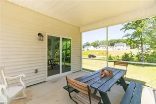 4928 Cranfill Ln, Walkertown, NC 27051 - Photo 39