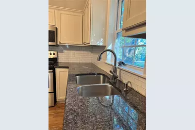 924 Dillard Street, Greensboro, NC 27403 - Photo 9