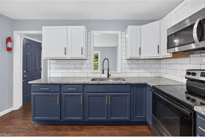 1569 Lovett Street, Greensboro, NC 27403 - Photo 7